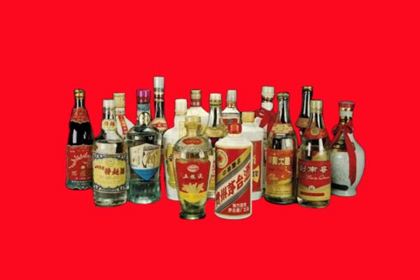 张家口桥东区回收十八老酒.jpg